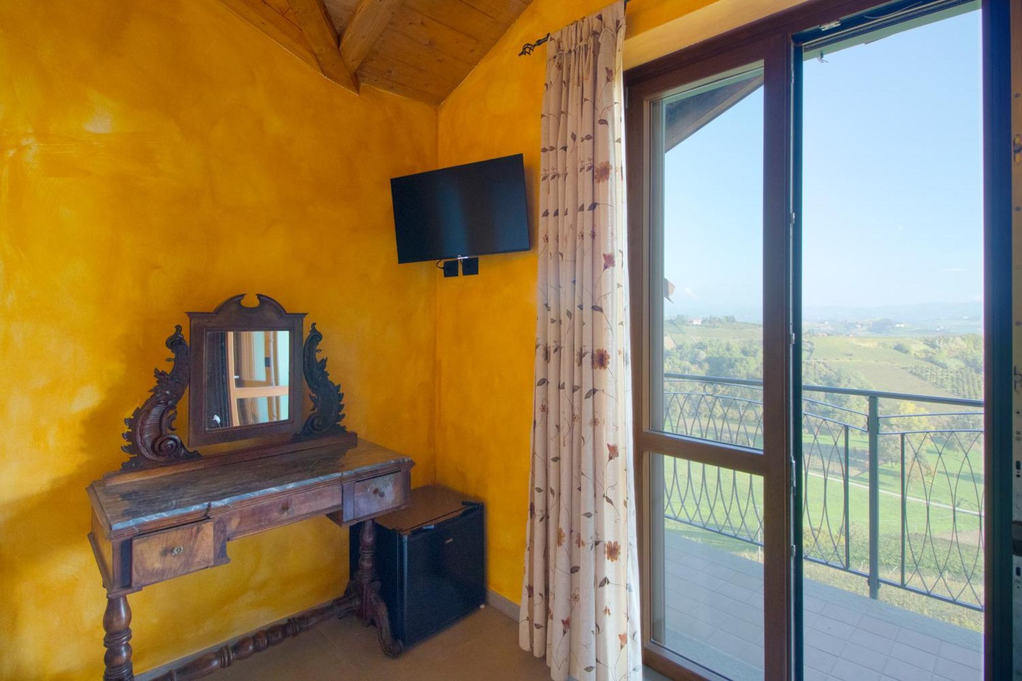 Agriturismo Cascina Reggio Castelnuovo  Екстериор снимка