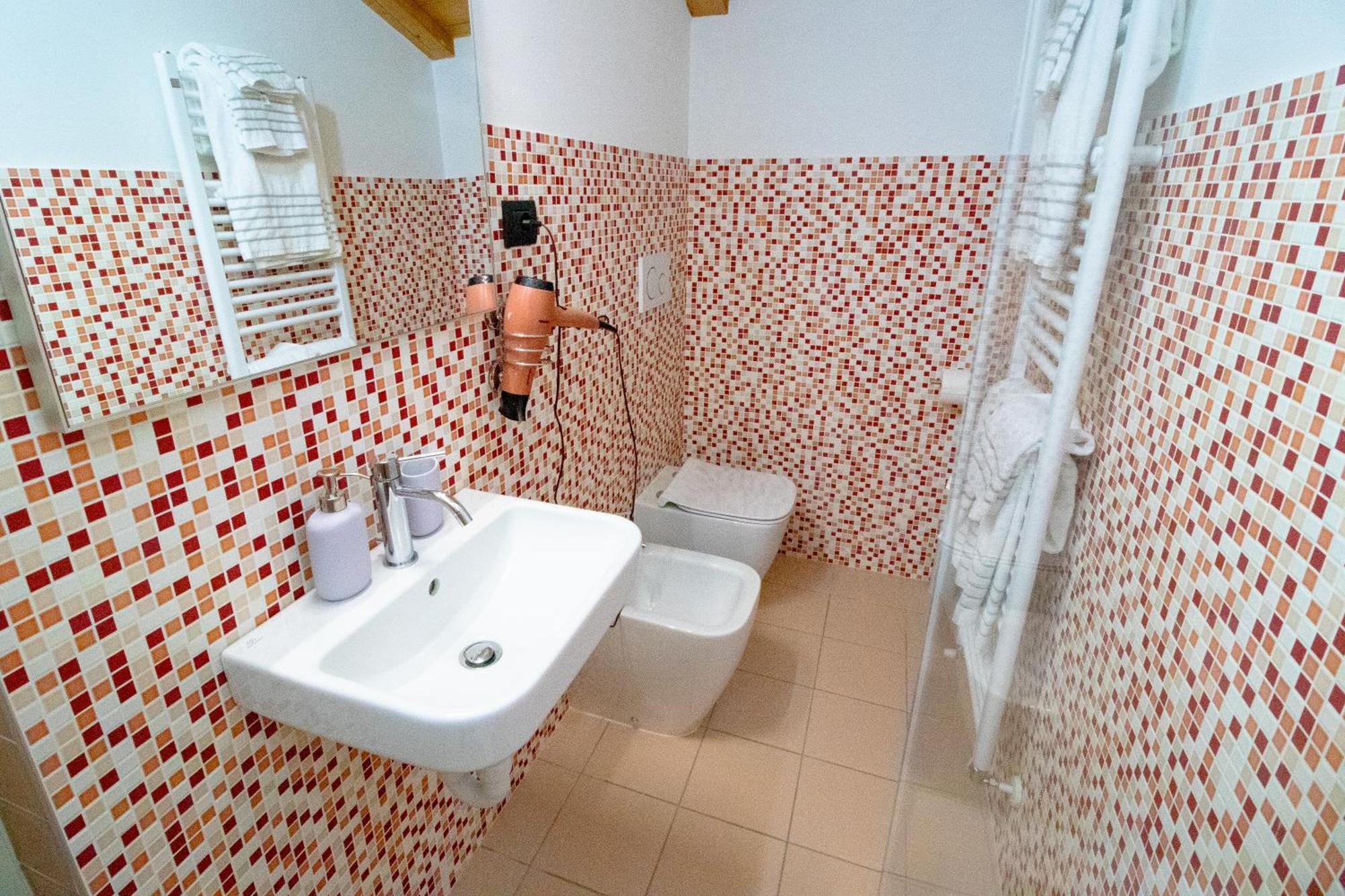 Agriturismo Cascina Reggio Castelnuovo  Екстериор снимка